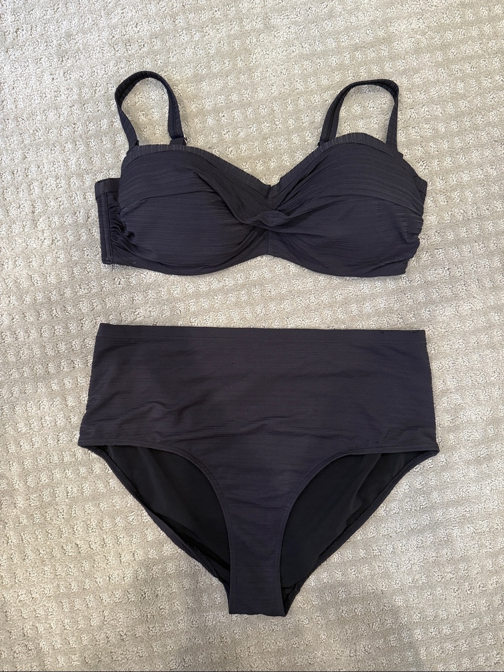 Artesands Aria Two-Piece Swimsuit Size 16 Black